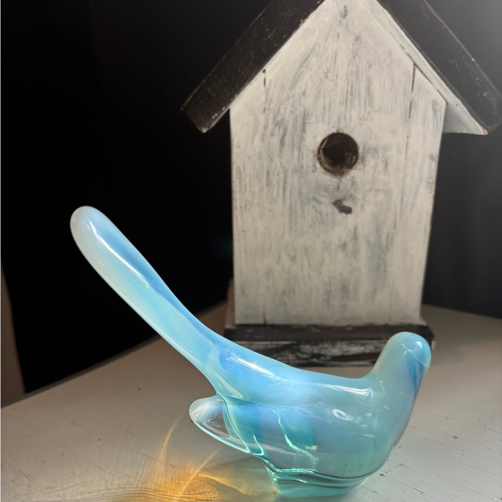 Fenton Fostoria Glass Bird Statue - Picture 2 of 5